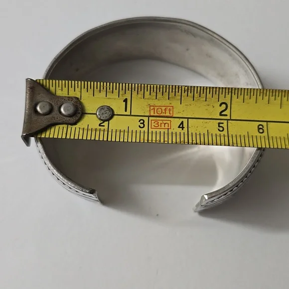 Handcrafted Sterling Silver Native American Cuff Bracelet – A Legacy in Metal - Picture 11 of 12